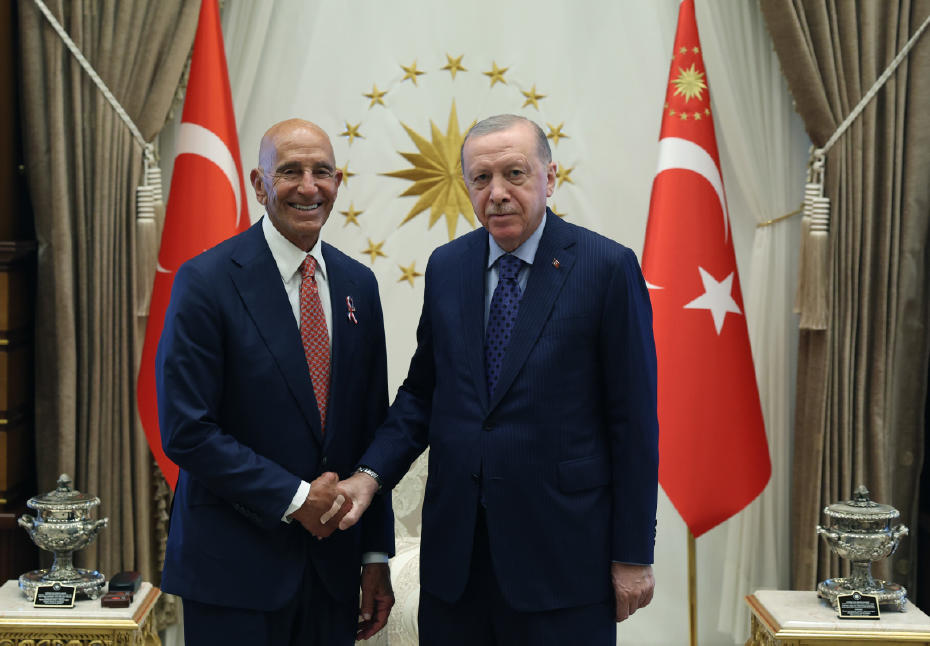 Cumhurbaşkanı Erdoğan ABD Büyükelçisi Barrack ve Temsilciler Meclisi Üyesi Issa ile Görüştü