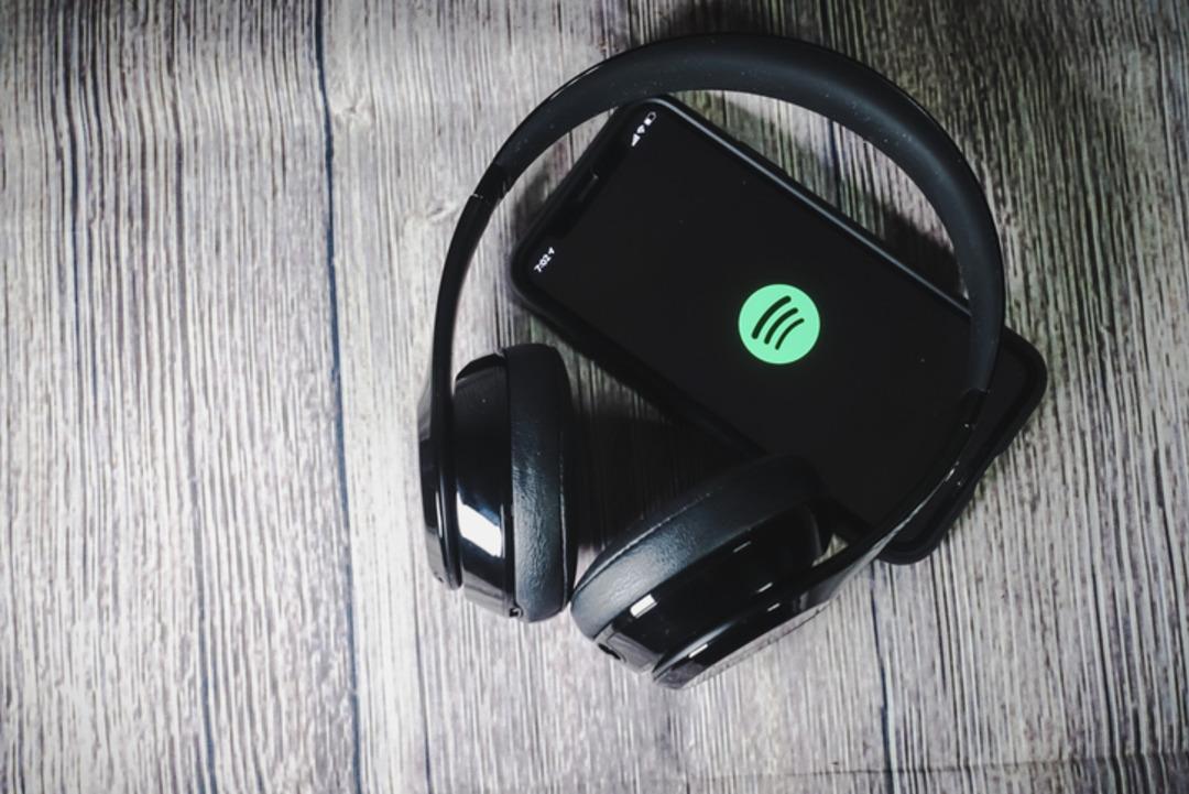 Bakan Ersoy önemli bir kıtlık söyledi! Baskı sonuçları verdi: Spotify, Türkiye Office 2'yi açıyor
